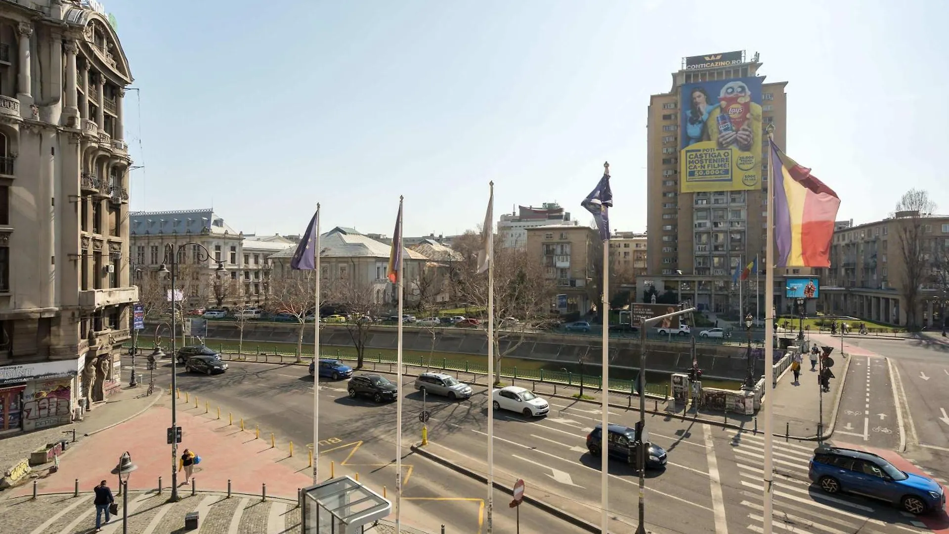 Stunning 3Br - Balcony Overlooking Calea Victoriei Bucharest 0*,  Romania